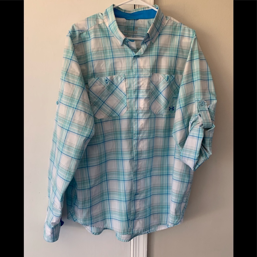 Under armour short sleeve fishing color shirt